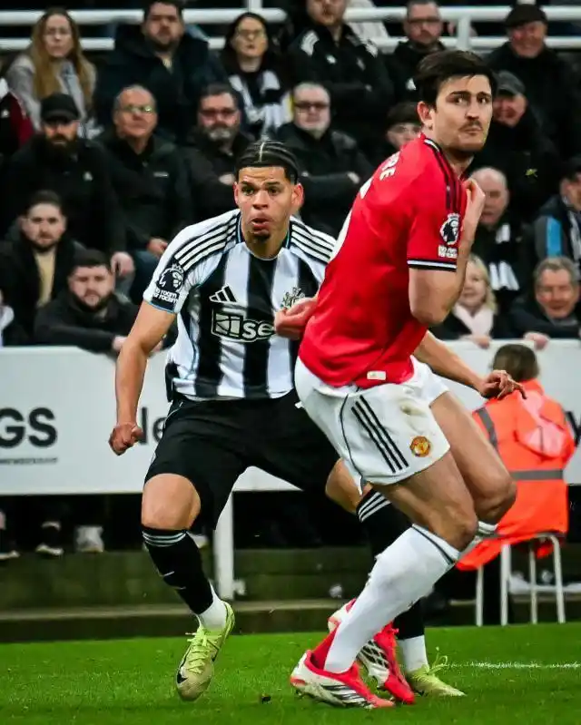 开云体育登录-曼联1-2纽卡,11人踢10人被绝杀,输的一点不亏