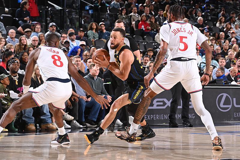 开云体育在线-库里24分 勇士110-115不敌快船